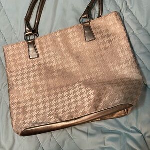 Elegant Tan Tote Bag